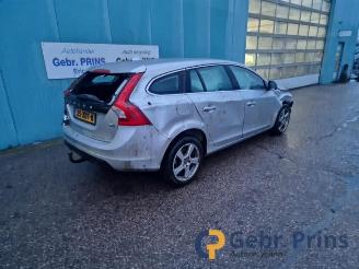Sloopauto Volvo V-60 V60 I (FW/GW), Combi, 2010 / 2018 2.0 D3 20V 2012/5