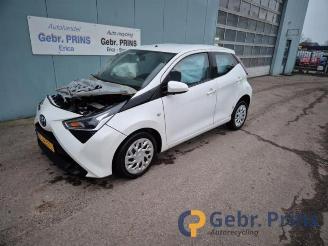 Toyota Aygo Aygo (B40), Hatchback, 2014 1.0 12V VVT-i picture 2