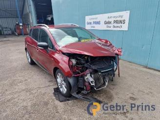 Salvage car Renault Clio Clio IV Estate/Grandtour (7R), Combi 5-drs, 2012 / 2021 0.9 Energy TCE 90 12V 2017/2