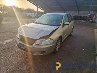 Fiat Croma Croma (194), Hatchback, 2005 / 2011 2.2 MPI 16V picture 3