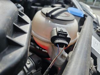 Volkswagen Up! 1.0 12V 60 Hatchback  Benzine 999cc 44kW (60pk) FWD picture 11