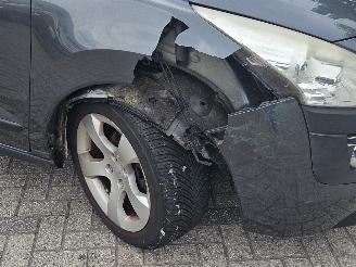 Peugeot 3008 1.6 VTI 16V MPV  Benzine 1.598cc 88kW (120pk) FWD picture 4