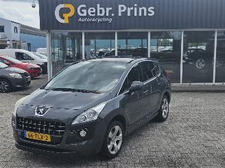 Coche accidentado Peugeot 3008 1.6 VTI 16V MPV  Benzine 1.598cc 88kW (120pk) FWD 2012/4