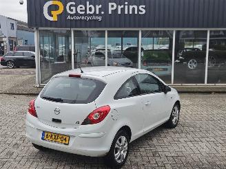 Coche accidentado Opel Corsa 1.2 16V Hatchback  Benzine 1.229cc 63kW (86pk) FWD 2013/8