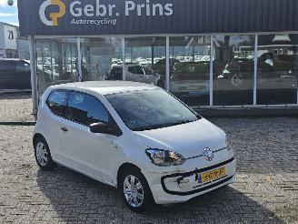 Auto incidentate Volkswagen Up! 1.0 12V 60 Hatchback  Benzine 999cc 44kW (60pk) FWD 2011-08/2020-08  CHYA1.0 12V 60 Hatchback  Benzine 999cc 44kW (60pk) FWD 2012/3