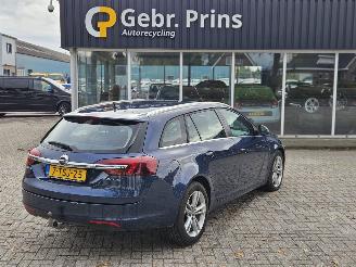 Auto incidentate Opel Insignia SPORTS TOURER SW 2.0 CDTI 16V 140 ecoFLEX Combi/o  Diesel 1.956cc 103kW 2014/5