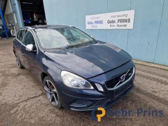 Sloopauto Volvo V-60 V60 I (FW/GW), Combi, 2010 / 2018 1.6 T3 16V 2012/6