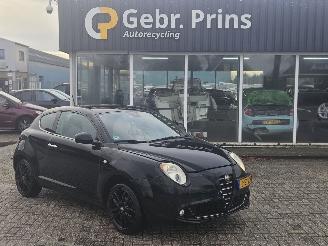 Auto incidentate Alfa Romeo MiTo 1.4 16V Hatchback  Benzine 1.368cc 70kW (95pk) FWD 2009/11