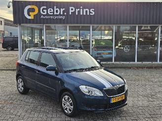 krockskadad bil auto Skoda Fabia 1.2 TSI Hatchback 4Dr Benzine 1.197cc 63kW (86pk) FWD 2013/5