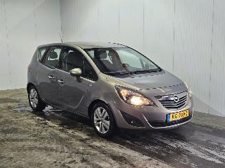 skadebil auto Opel Meriva 1.4 Turbo 16V Ecotec MPV  Benzine 1.364cc 103kW (140pk) 2011/4