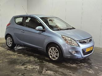 Hyundai I-20 ROLSTOEL/AANGEPAST 1.4i 16V Hatchback  Benzine 1.396cc 74kW (101pk) FWD picture 16