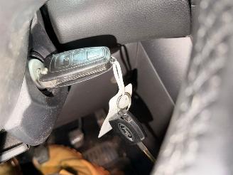 Ford Focus 1.0 Ti-VCT EcoBoost 12V 100 Hatchback  Benzine 998cc 74kW (101pk) FWD picture 15