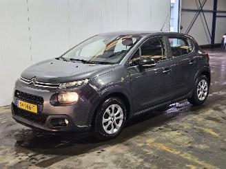 skadebil auto Citroën C3 1.2 Vti 12V PureTech Hatchback  Benzine 1.199cc 60kW (82pk) FWD 2017/4