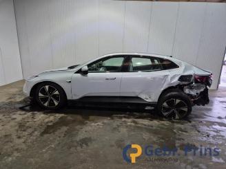 Vrakbiler auto Polestar 4 Polestar 4, SUV, 2023 Long Range Dual Motor 100 kWh 2025/10