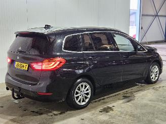 skadebil auto BMW 2-serie 7-Seats 218i 1.5 TwinPower Turbo 12V MPV  Benzine 1.499cc 100kW (136pk) FWD 2016/6