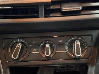 Volkswagen Polo 1.0 TSI 12V Hatchback 4Dr Benzine 999cc 70kW (95pk) FWD picture 23