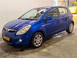 Hyundai I-20 1.4i 16V Hatchback  Benzine 1.396cc 74kW (101pk) FWD picture 5