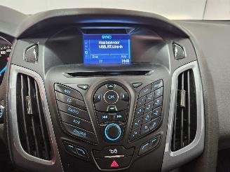 Ford Focus 1.6 TDCi ECOnetic Combi/o  Diesel 1.560cc 77kW (105pk) picture 16