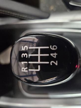 Renault Kadjar 1.2 Energy TCE 130 SUV  Benzine 1.197cc 96kW (131pk) FWD picture 13