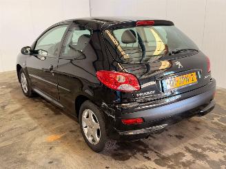 Schadeauto Peugeot 206+ 1.4 XS Hatchback  Benzine 1.360cc 55kW (75pk) FWD 2009/7