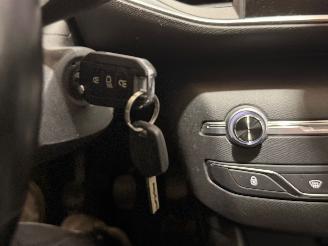 Peugeot 308 1.2 12V e-THP PureTech 110 Combi/o 4Dr Benzine 1.199cc 81kW (110pk) FWD picture 14