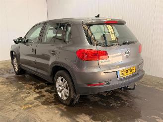 skadebil auto Volkswagen Tiguan 1.4 TSI 16V SUV  Benzine 1,390cc 90kW (122pk) FWD 2014/2