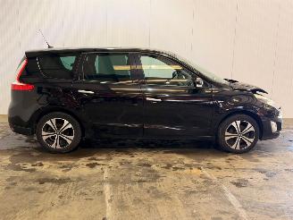 Renault Scenic 1.6 dCi MPV  Diesel 1.598cc 96kW (131pk) FWD picture 9