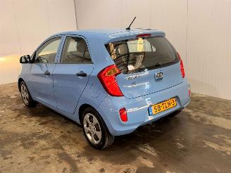 skadebil auto Kia Picanto 1.0 12V Hatchback  Benzine 998cc 51kW (69pk) FWD 2012/3