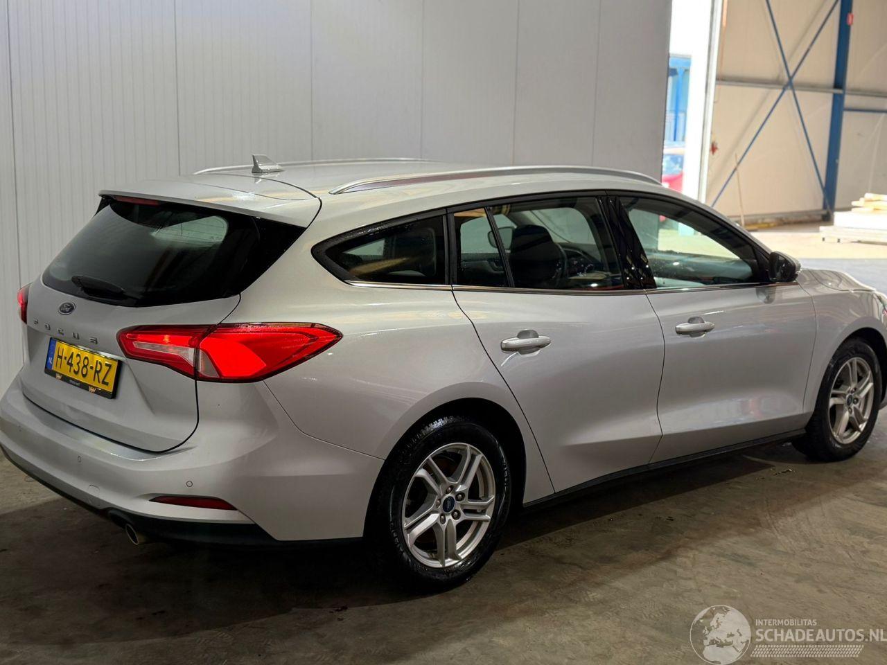 Ford Focus 1.0 Ti-VCT EcoBoost 12V 100 Combi/o  Benzine 999cc 74kW (101pk) FWD