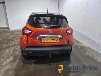 Salvage car Renault Captur Captur I (2R), SUV, 2013 1.2 TCE 16V EDC 2014/3