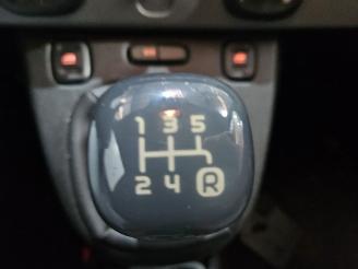 Fiat Panda 0.9 TwinAir Turbo 85 Hatchback  Benzine 875cc 63kW (86pk) FWD picture 12