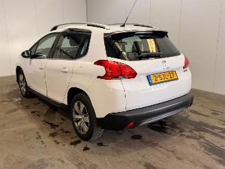 skadebil auto Peugeot 2008 1.2 Vti 12V PureTech 82 MPV  Benzine 1.199cc 60kW (82pk) FWD 2013/10