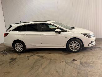 Opel Astra 1.0 Turbo 12V Combi/o  Benzine 999cc 77kW (105pk) FWD picture 2