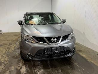 Nissan Qashqai 1.2 Benzine grijs 1197CC picture 6