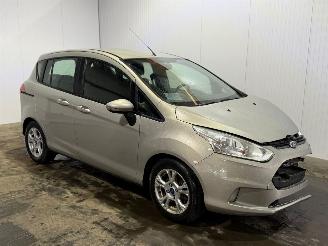 Ford B-Max 1.0 EcoBoost 12V 100 MPV  Benzine 999cc 74kW (101pk) FWD picture 5