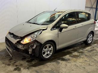 Ford B-Max 1.0 EcoBoost 12V 100 MPV  Benzine 999cc 74kW (101pk) FWD picture 3