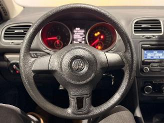 Volkswagen Golf 1.2 TSI BlueMotion Hatchback  Benzine 1.197cc 77kW (105pk) FWD picture 11