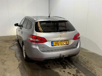 Peugeot 308 1.6 BlueHDi 120 Combi/o 4Dr Diesel 1,560cc 88kW (120pk) FWD picture 9