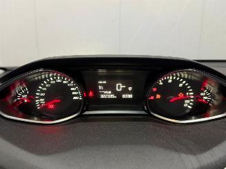 Peugeot 308 1.6 BlueHDi 120 Combi/o 4Dr Diesel 1,560cc 88kW (120pk) FWD picture 13