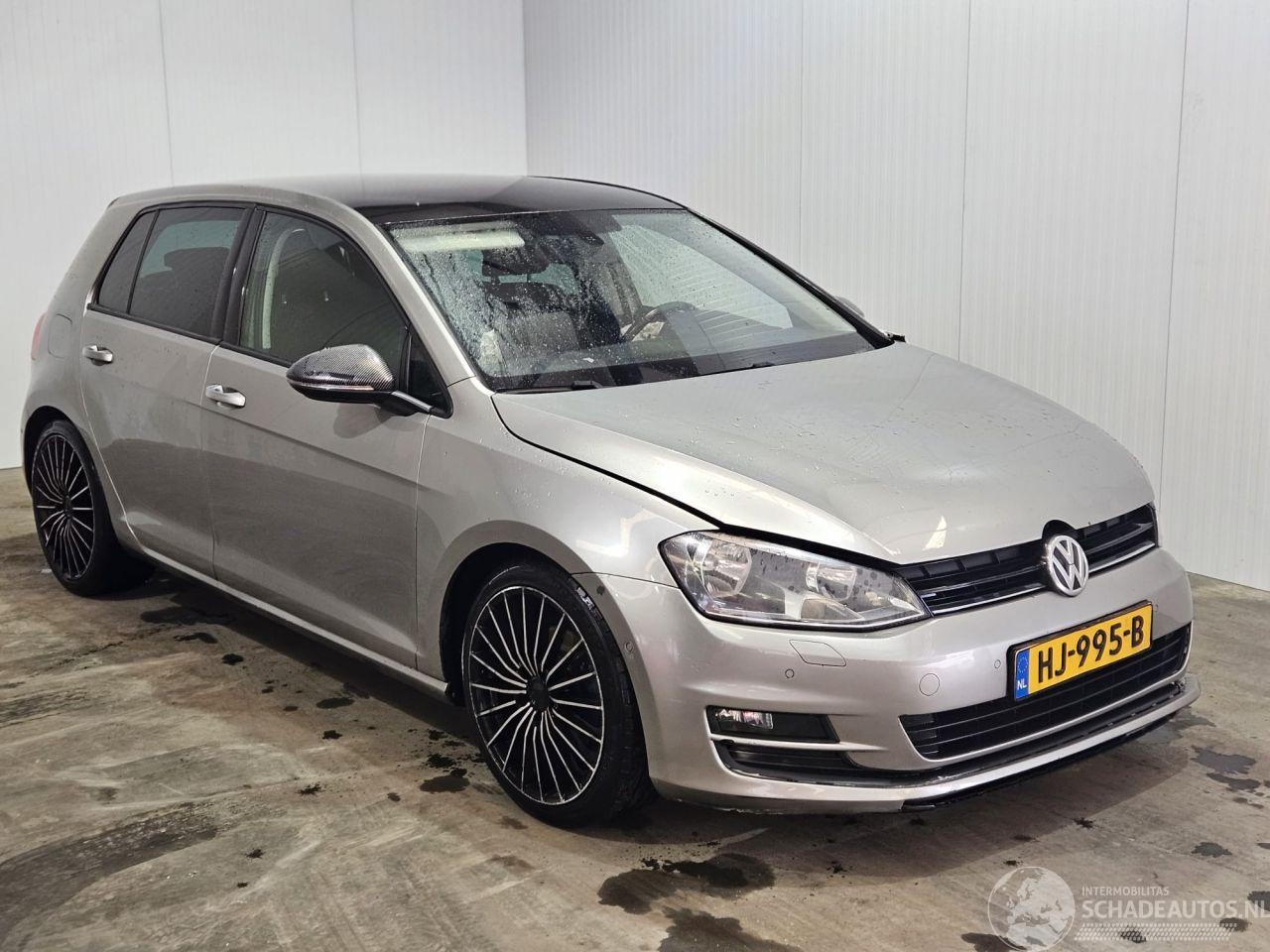 Volkswagen Golf 1.2 TSI 16V Hatchback  Benzine 1.197cc 63kW (86pk) FWD