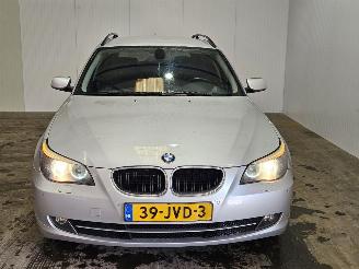 BMW 5-serie 520i 16V Combi/o  Benzine 1.995cc 125kW (170pk) RWD picture 4