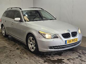 BMW 5-serie 520i 16V Combi/o  Benzine 1.995cc 125kW (170pk) RWD picture 5