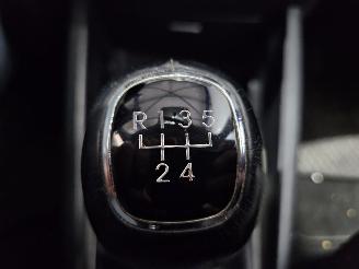 Kia Cee d 1.4 CVVT 16V Hatchback 4Dr Benzine 1.396cc 66kW (90pk) FWD picture 11