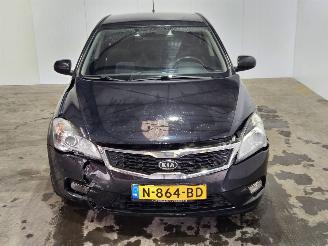 Kia Cee d 1.4 CVVT 16V Hatchback 4Dr Benzine 1.396cc 66kW (90pk) FWD picture 4