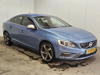  Volvo S-60 R-Design 1.6 DRIVe,D2 AUT Sedan 4Dr Diesel 1.560cc 84kW (114pk) FWD 2014/1