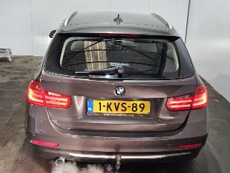 BMW 3-serie 316i 1.6 16V Combi/o  Benzine 1.598cc 100kW (136pk) RWD picture 9