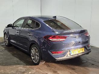 skadebil auto Hyundai I-30 Fastback 1.0 T-GDI 12V Liftback  Benzine 998cc 88kW (120pk) FWD 2019/7