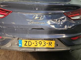 Hyundai I-30 Fastback 1.0 T-GDI 12V Liftback  Benzine 998cc 88kW (120pk) FWD picture 10