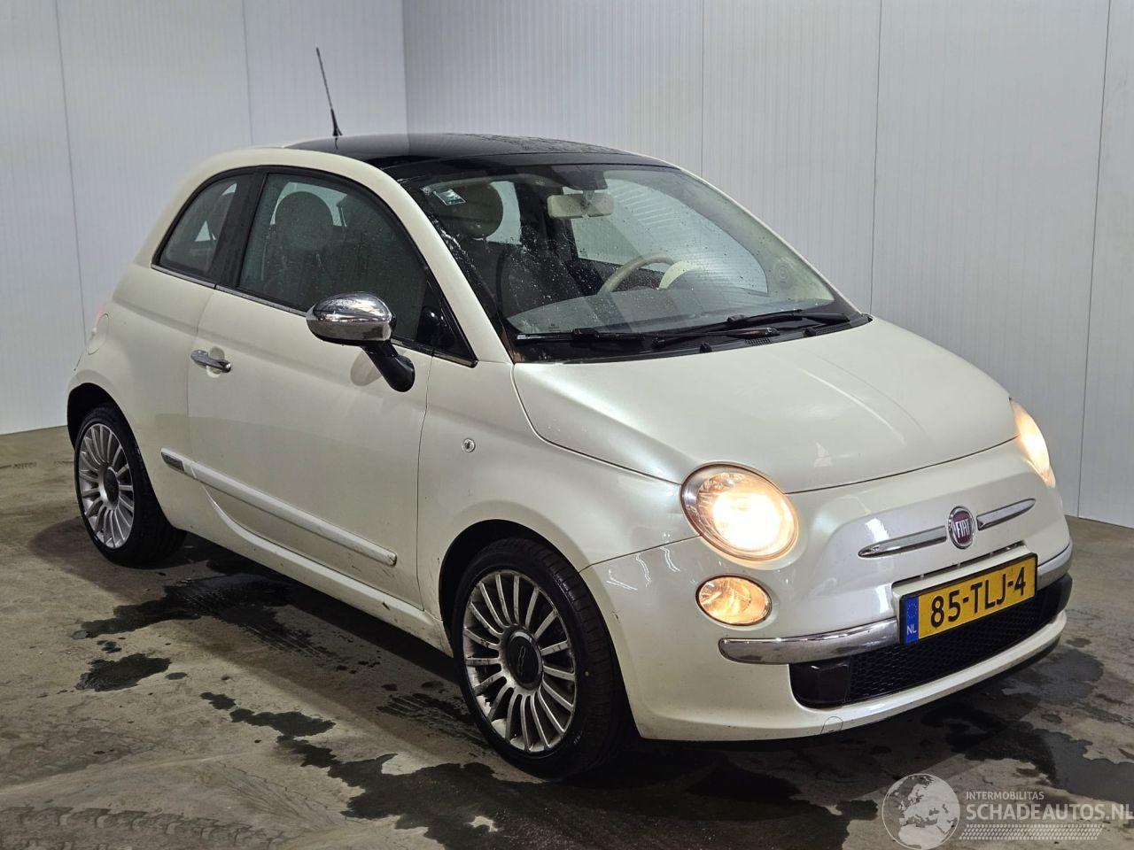 Fiat 500 0.9 TwinAir 85 Hatchback  Benzine 875cc 63kW (86pk) FWD
