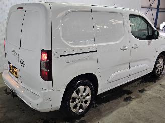 Opel Combo 1.6 CDTI 100 Bestel  Diesel 1.560cc 73kW (99pk) FWD picture 3